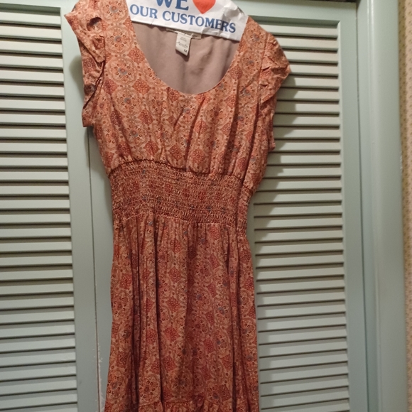 American Rag cie Dresses & Skirts - American Rag dress. 💯 Rayon (outer). 💯 polyester (lining).